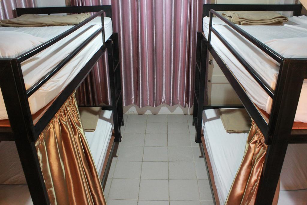 Baan Park Raak Backpacker Hostel Chiang Mai Dış mekan fotoğraf