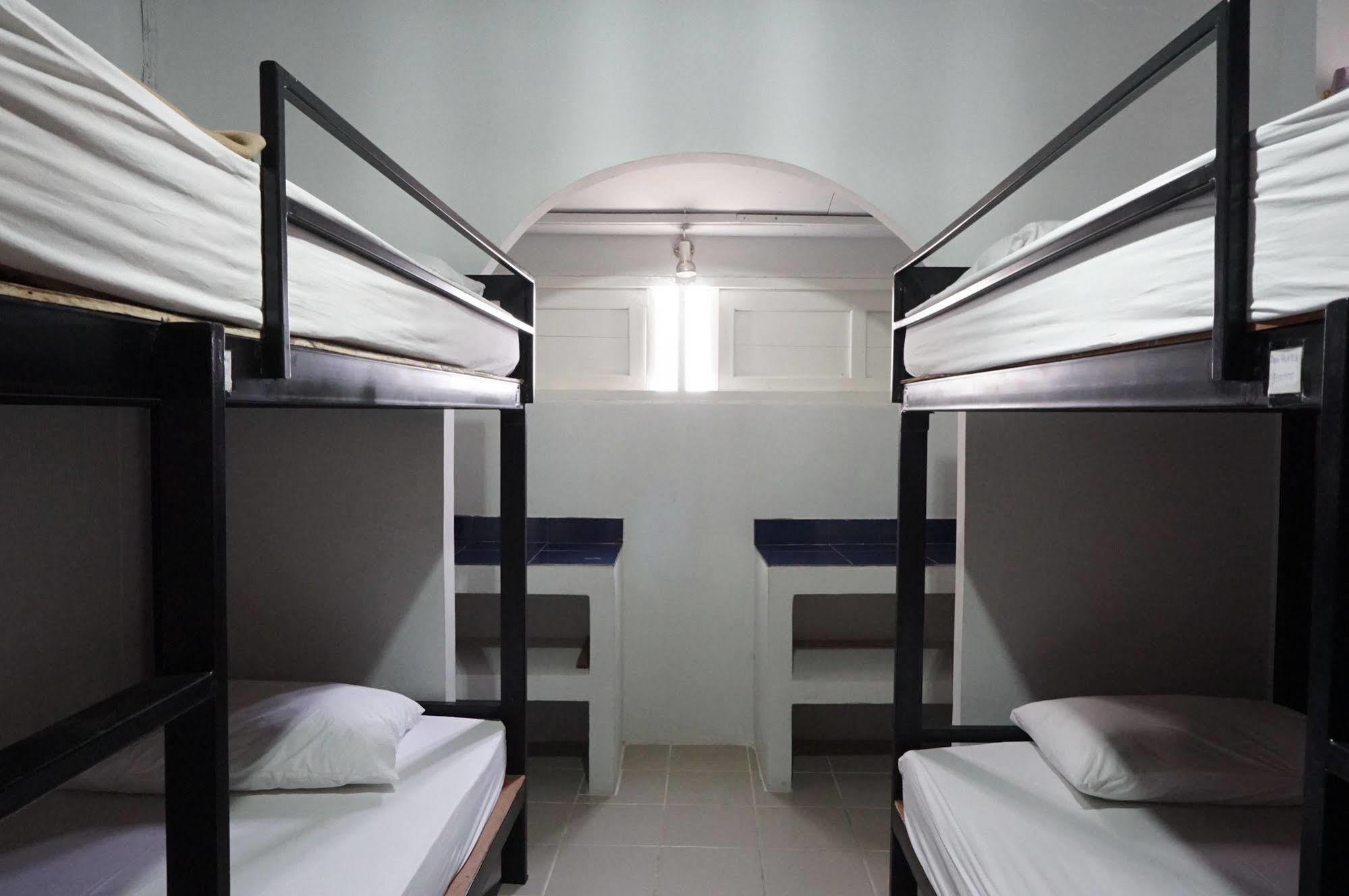 Baan Park Raak Backpacker Hostel Chiang Mai Dış mekan fotoğraf